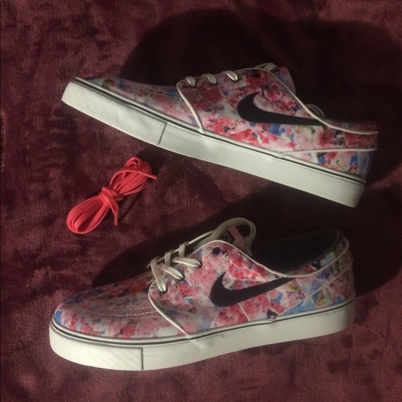 Nike Other - Nike Zoom Air SB “Cherry Blossom” Low